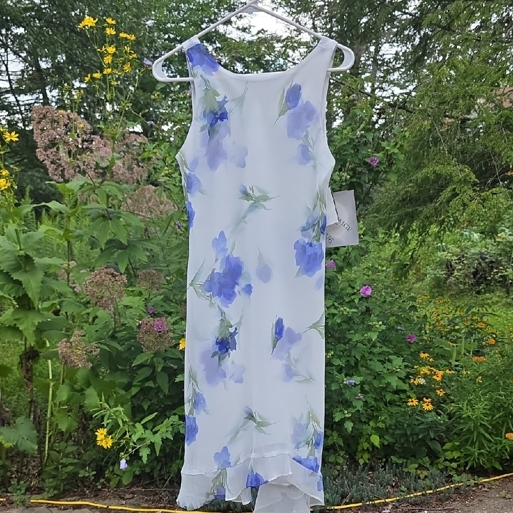 Alyn Paige White and Blue Floral Midi Dress